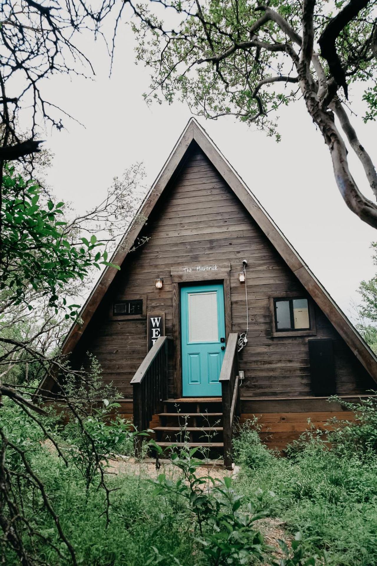 The Maverick: A-frame W/ Hammock And Tree View Chalet